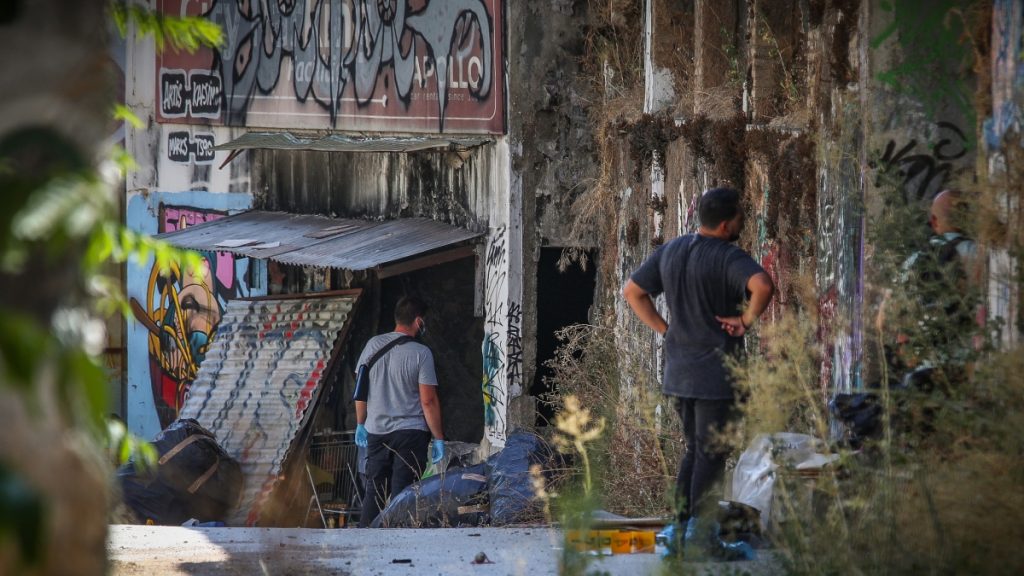 Στο DNA οι απαντήσεις για τη σορό της γυναίκας που βρέθηκε σε βαλίτσα
