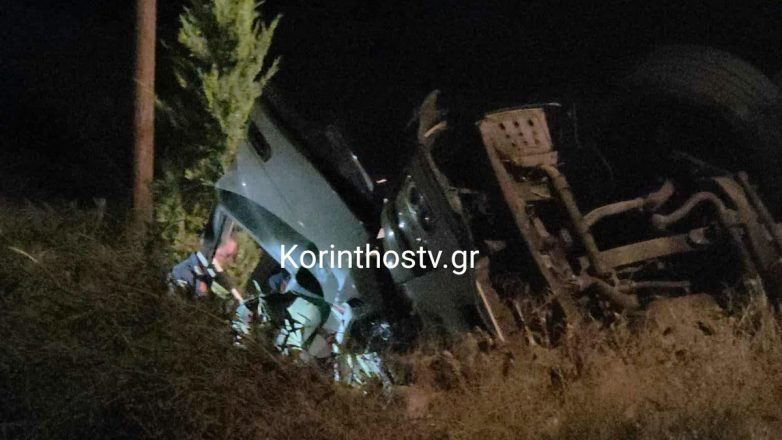Θανατηφόρο τροχαίο δυστύχημα σημειώθηκε το βράδυ της Παρασκευής 3 Ιουλίου στην Εθνική Οδό Κορίνθου – Πατρών, με θύμα έναν 52χρονο οδηγό φορτηγού, κάτοικο Ξυλοκάστρου.